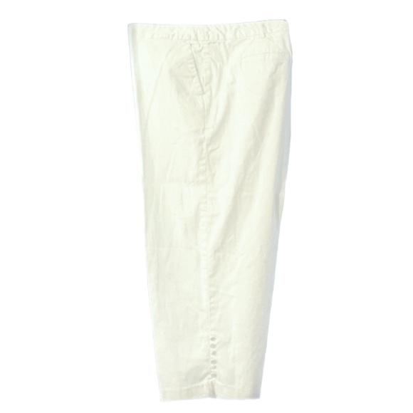 COPY - White Capris Pants, 18W, George by Mark Eisen, button-embellishment - Picture 5 of 6